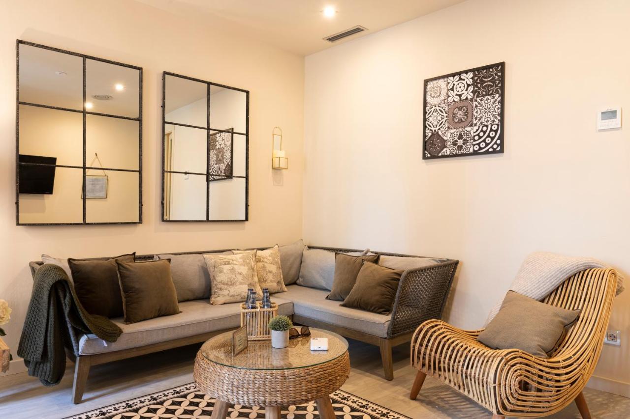 Chic Apartments Βαρκελώνη Εξωτερικό φωτογραφία